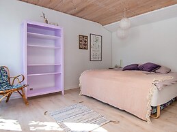 6 Person Holiday Home in Grenaa