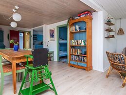 6 Person Holiday Home in Grenaa