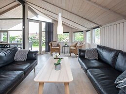 8 Person Holiday Home in Vaeggerlose-by Traum