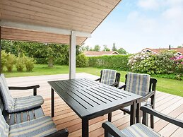 8 Person Holiday Home in Vaeggerlose-by Traum