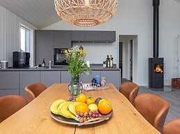 6 Person Holiday Home in Ansager