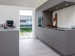 6 Person Holiday Home in Ansager