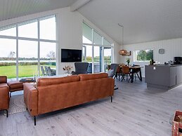 6 Person Holiday Home in Ansager