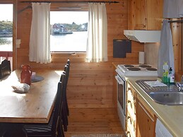 6 Person Holiday Home in Bud-by Traum