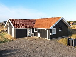 8 Person Holiday Home in Blavand