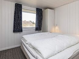 8 Person Holiday Home in Blavand