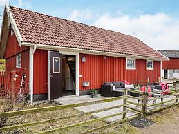 5 Person Holiday Home in Lindome, Sverige