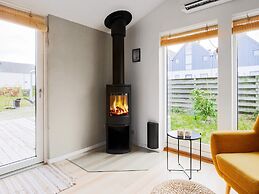 6 Person Holiday Home in Vaeggerlose