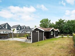 6 Person Holiday Home in Vaeggerlose