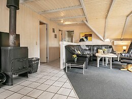 8 Person Holiday Home in Blavand