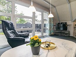8 Person Holiday Home in Blavand
