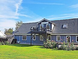 6 Person Holiday Home in Hadsund-by Traum