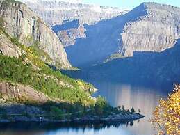 4 Person Holiday Home in Lindas-by Traum