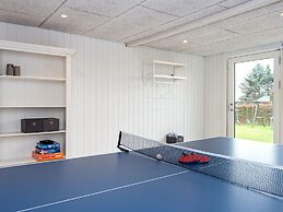 5 Person Holiday Home in Hejls