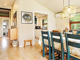 6 Person Holiday Home in Jerup-by Traum