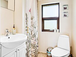 6 Person Holiday Home in Jerup-by Traum