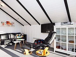 4 Person Holiday Home in Hemmet