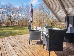 4 Person Holiday Home in Hemmet