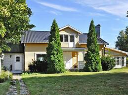 6 Person Holiday Home in Mellerud