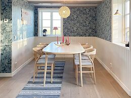 6 Person Holiday Home in Farjestaden-by Traum