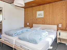 12 Person Holiday Home in Aabybro