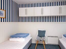 6 Person Holiday Home in Ringkobing-by Traum