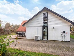 6 Person Holiday Home in Skjern
