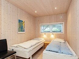 9 Person Holiday Home in Humble