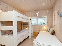 9 Person Holiday Home in Humble