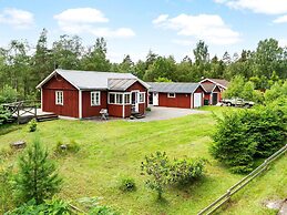 8 Person Holiday Home in Skanes Fagerhult-by Traum