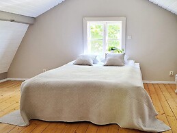 6 Person Holiday Home in Kopingsvik-by Traum