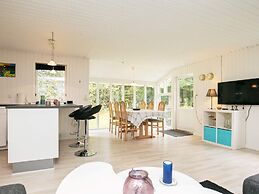 5 Person Holiday Home in Hojslev