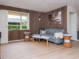 6 Person Holiday Home in Juelsminde-by Traum
