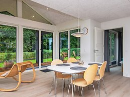 6 Person Holiday Home in Juelsminde-by Traum