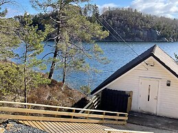 6-person Holiday Home Rubbestadneset