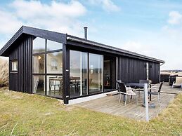 6 Person Holiday Home in Pandrup