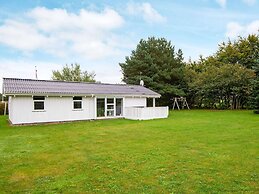 8 Person Holiday Home in Nordborg-by Traum