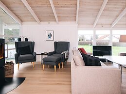 8 Person Holiday Home in Nordborg-by Traum