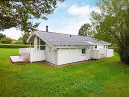 8 Person Holiday Home in Nordborg-by Traum