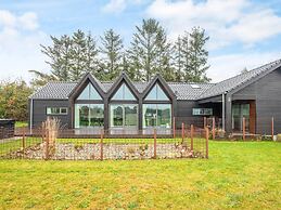 12 Person Holiday Home in Ansager-by Traum