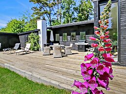 6 Person Holiday Home in Tisvildeleje