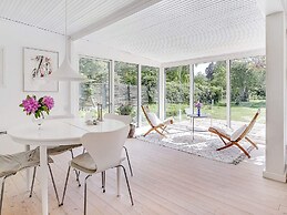 6 Person Holiday Home in Tisvildeleje
