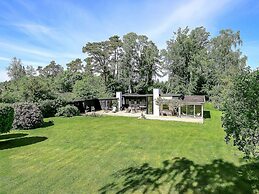 6 Person Holiday Home in Tisvildeleje