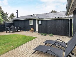 6 Person Holiday Home in Hirtshals-by Traum