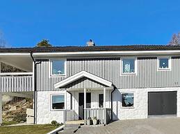 8 Person Holiday Home in Vastra Frolunda-by Traum