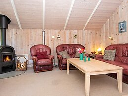 6 Person Holiday Home in Ansager
