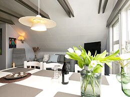 6 Person Holiday Home in Blavand