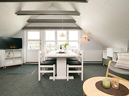 6 Person Holiday Home in Blavand