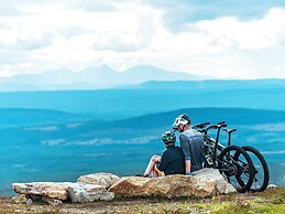 12 Person Holiday Home in Idre-by Traum