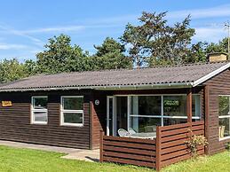 6 Person Holiday Home in Hadsund